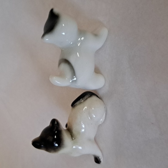 Vintage cat kitten figurines - porcelain ceramic vintage cat figurines - Picture 6 of 6